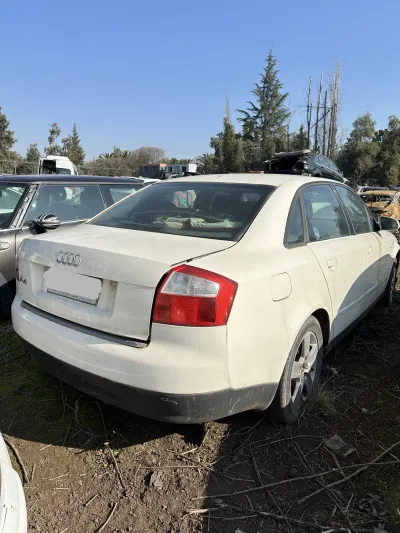 AUDI A4 2.0 MULTITRONIC 2002 en desarme
