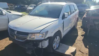 DODGE JOURNEY SE OTTO 2.4 AUT en desarme